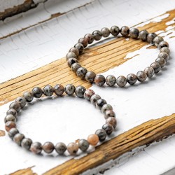 Yooperlite bracelet, yooperlite, UV reactive crystals, UV crystals, glowing crystals