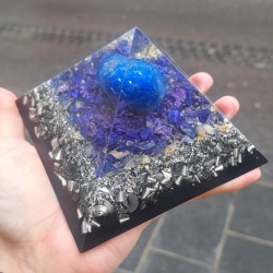 lapis lazuli, orgonite, orgonite pyramid, orgonite pyramid with crystals, cleansing crystals, energy crystals