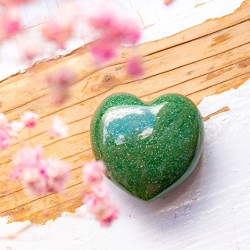 crystal for hearth chakra, crystal for emotional support, green aventurine