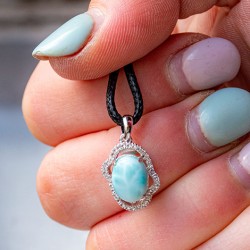 obesek larimar kristal energijski nakit, srebrn obesek, larimar ogrlica