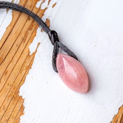 hearth chakra, rose quartz, rose quartz necklace, crystal for love, pink crystals