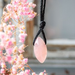 hearth chakra, rose quartz, rose quartz necklace, crystal for love, pink crystals