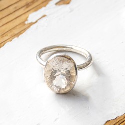 topaz prstan, topaz, topaz kristal. topaz kamen, topaz nakit