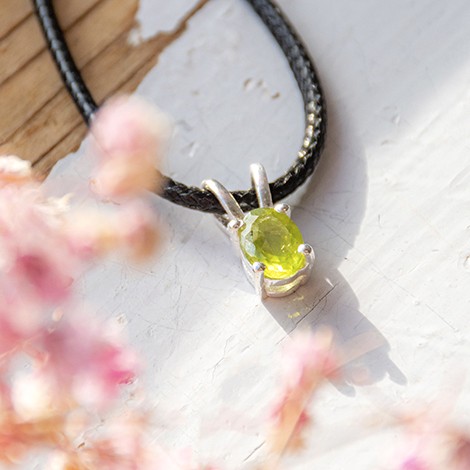 peridot, peridot nakit, peridot kristal, kamen za srce