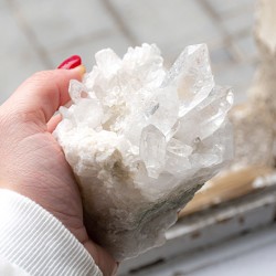 CLEAR QUARTZ CRYSTAL natural cluster
