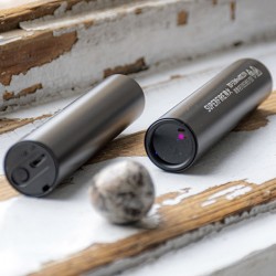 UV svetilka 365 nm, UV luč za kristale, UV lučka za minerale, fluorescenca kristalov, UV svetilka za dragulje, mineralna UV luč