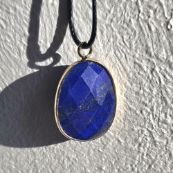 apis lazuli ogrlica, lapis lazuli kristal za denar, lapis lazuli, lapis lazuli kristal
