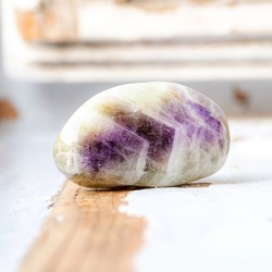 prasiolite, amethyst, prasiolite pocket crystal, amethyst pocket crystal