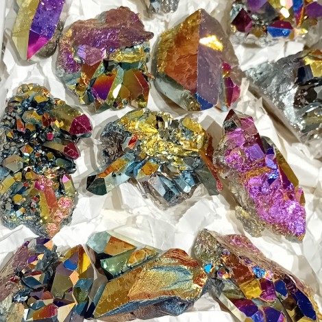 mavrična aura, titanum aura, mavrična aura cluster, kamena strela,   titanium aura