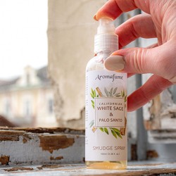 beli žajbelj palo santo smuge sprej,  za energijsko čiščenje prostora