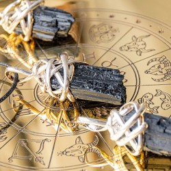 energijski nakit iz črnega turmalina ugodna cena trgovina s kristali, črni turmalin, kristal