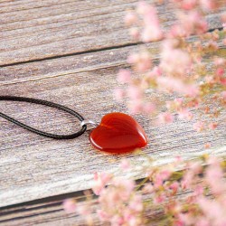 karneol, karneol ogrlica, karneol kristal, karneol kamen, karneol verižica,  srček iz kristala