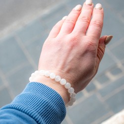 white jade, white jade crystal, jade, jade crystal, white jade bracelet, white jade jewellery