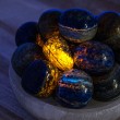 Fluorescenten kristalal, UV kristali, UV reaktivni kristali, fluorescenten lapis, brušeni kristali