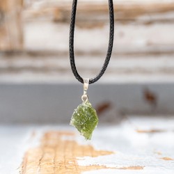 moldavite, Moldavite necklace, real moldavite, meteroite