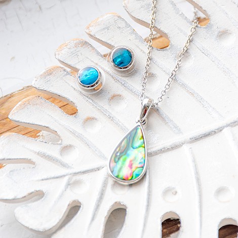 Pāua školjka, abalone, ,nakit iz školjke, paua školjka komplet, ogrlica, uhani,