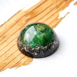 orgonite, pocket orgonite, green aventurine orgonite, green aventurine schungite orgonite