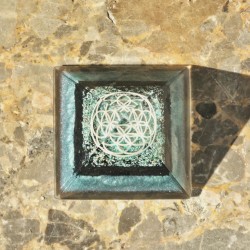 chrysocolla, orgonite, orgonite pyramid, chrysocolla, handmade, chrysocolla orgonite