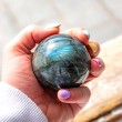 labradorit krogla kristal labradorit za transformacijo, energijsko labradorit , labradorit kristal za energijsko ravnovesje
