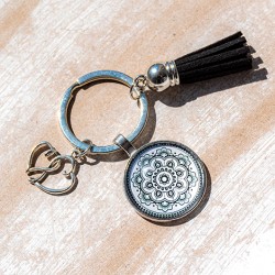 MANDALA obesek za ključe siv srca, mandala, mandala obesek za ključe, ročno delo