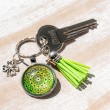 MANDALA keychain light green clover, mandala, mandala keychain, handmade mandala,