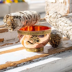 bakrena posodica za kadila, palo santo , beli žajbelj, baker