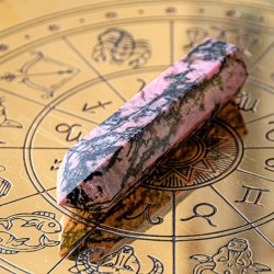 rhodonite obelisk, rhodonite crystal, rhodonite stone, crystal obelisk