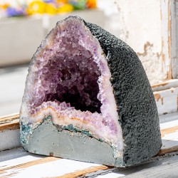 večje rstišče, kristalna geoda, kristal za prostor, geoda, samostoječe rastišče, kristalno rastišče