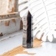 Obelisk iz kristala, kristalni obelisk, kristalna špica, špica iz kristala