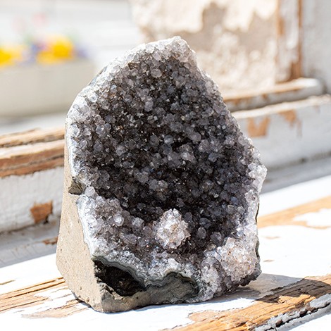 amethyst black,  black amethyst crystal, amethyst bigger piece, amethyst geode