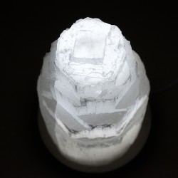 Selenit, selenit pagoda, selenit luč, selenit stolp, energijsko čiščenje, sprostitev
