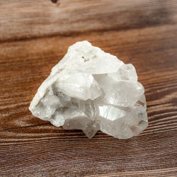 KAMENA STRELA rastišče 601g, kamena strela cluster, kamena strela rastišče,