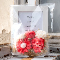 DEKORATIVNI OKVIR s svečko rdeč, ročno delo, dišeče svečke, darilo za ženo, darilo