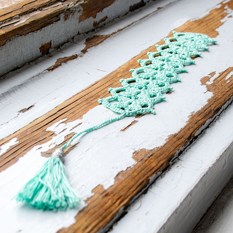 CROCHET BOOKMARK, bookmark, handmade crochet bookmark, handmade bookmark, gift for bookworms