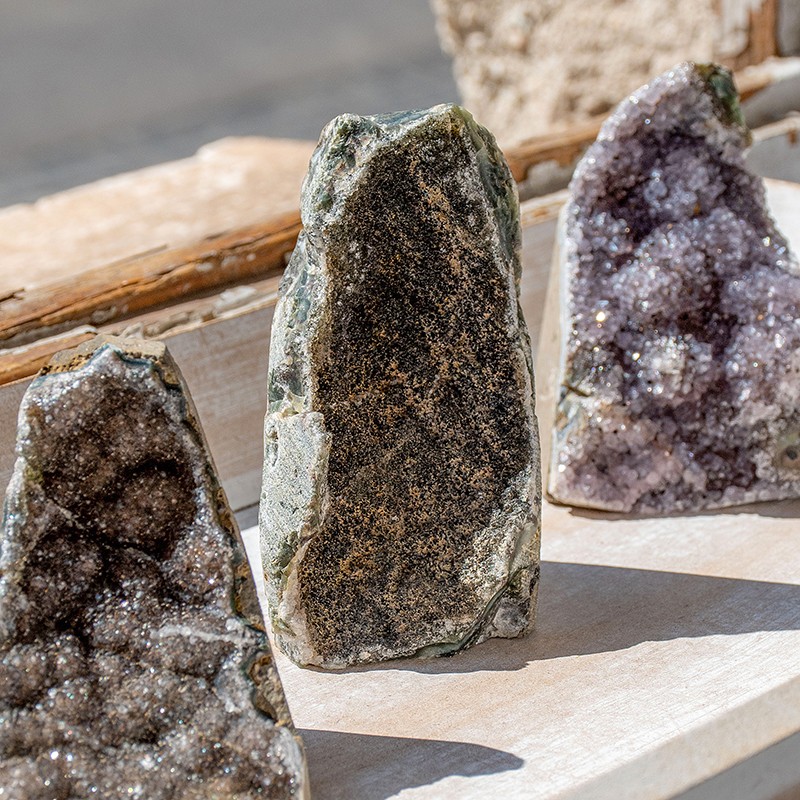 amethyst black,  black amethyst crystal, amethyst bigger piece, amethyst geode