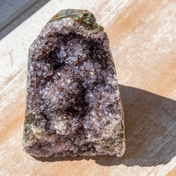 AMETHYST black geode 190 g AMETHYST black