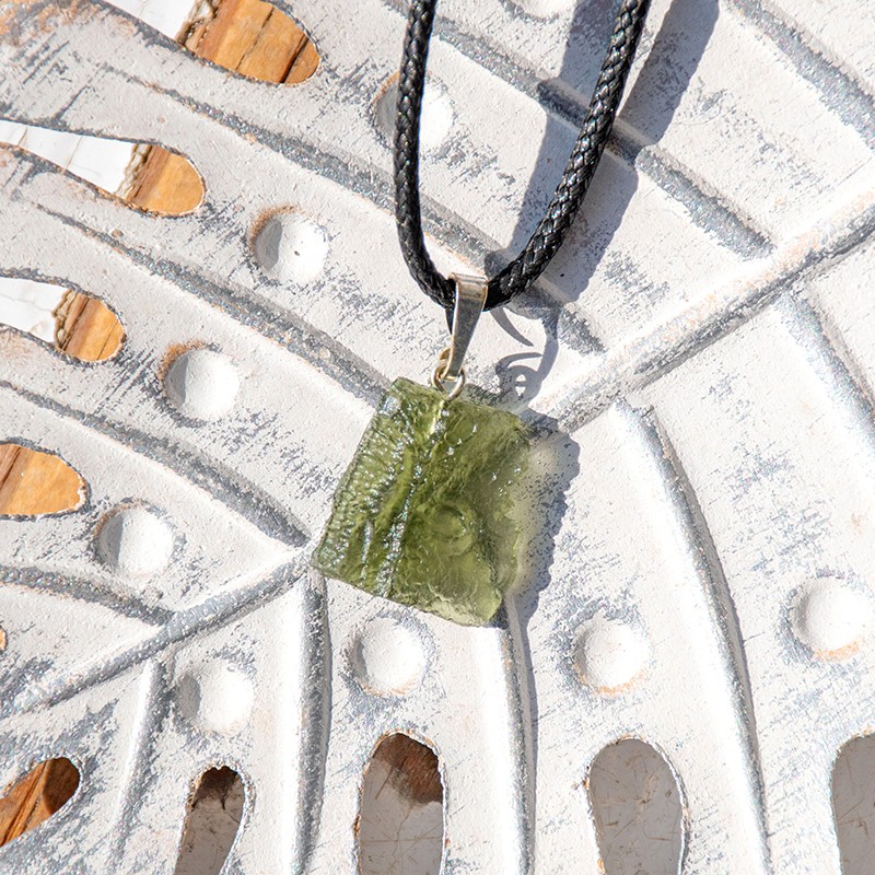 moldavite, Moldavite necklace, real moldavite, meteroite