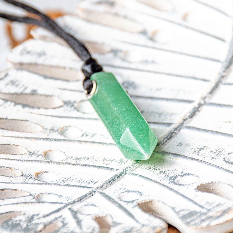 green aventurine, necklace, crystal, green aventurine necklace, green aventurine crystal